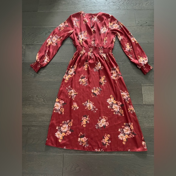 EverNew Shona shirred waist midi satin dress SZ 10 - Picture 9 of 12